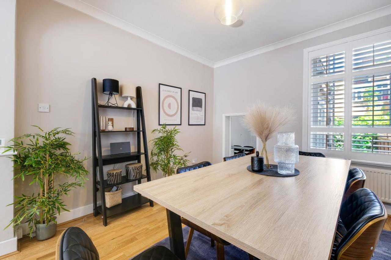 Luxury 3 Bedroom 2 Bathroom House, Fulham By 360Stays London Exterior photo