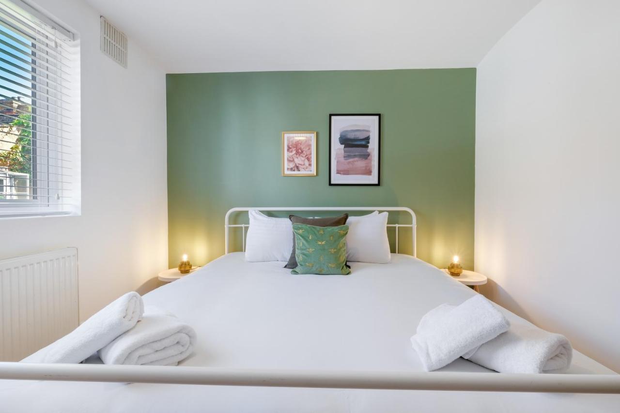 Luxury 3 Bedroom 2 Bathroom House, Fulham By 360Stays London Exterior photo